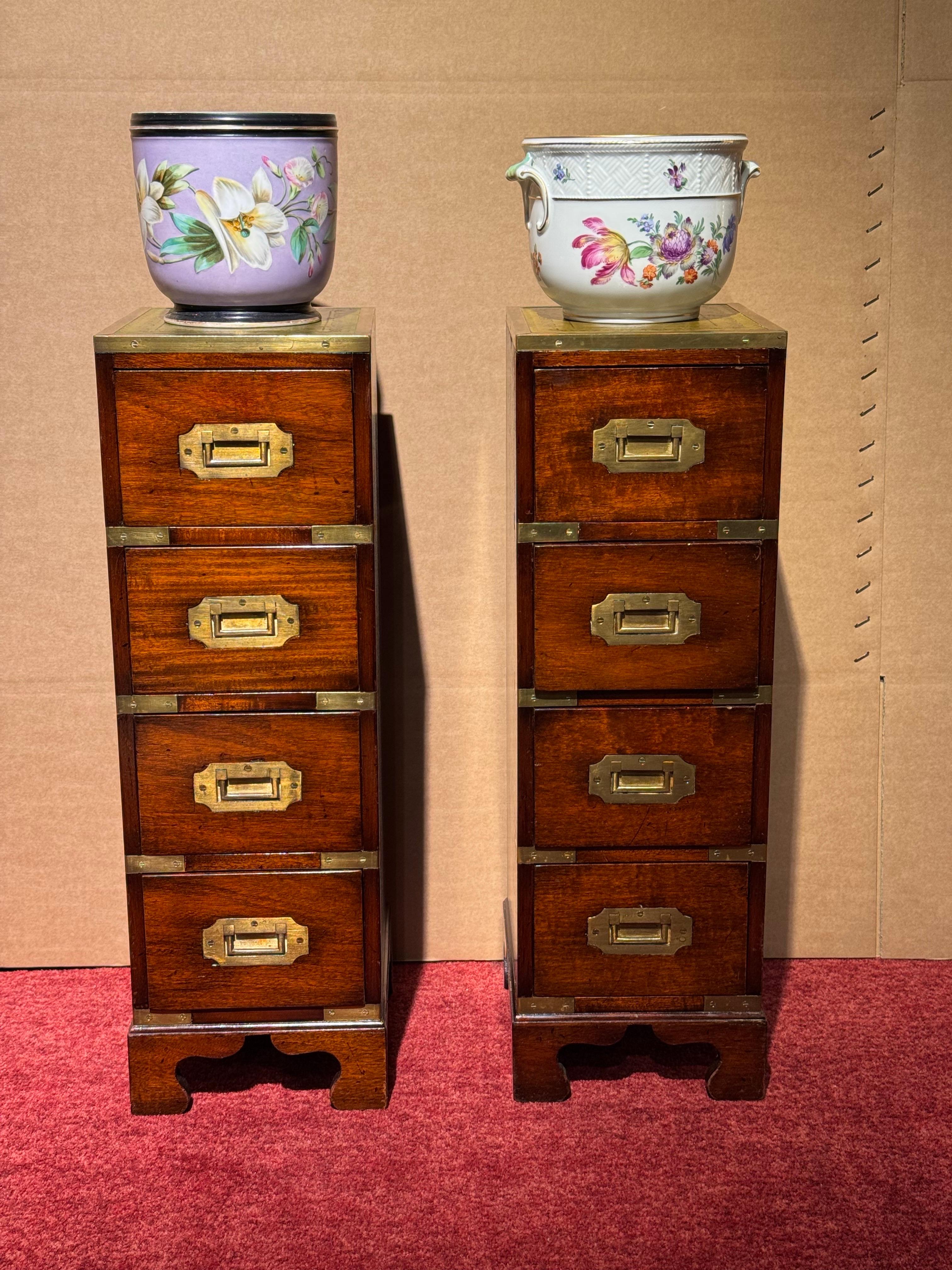 2x Cassettiera militare comodini in pelle, 1850 in vendita 3