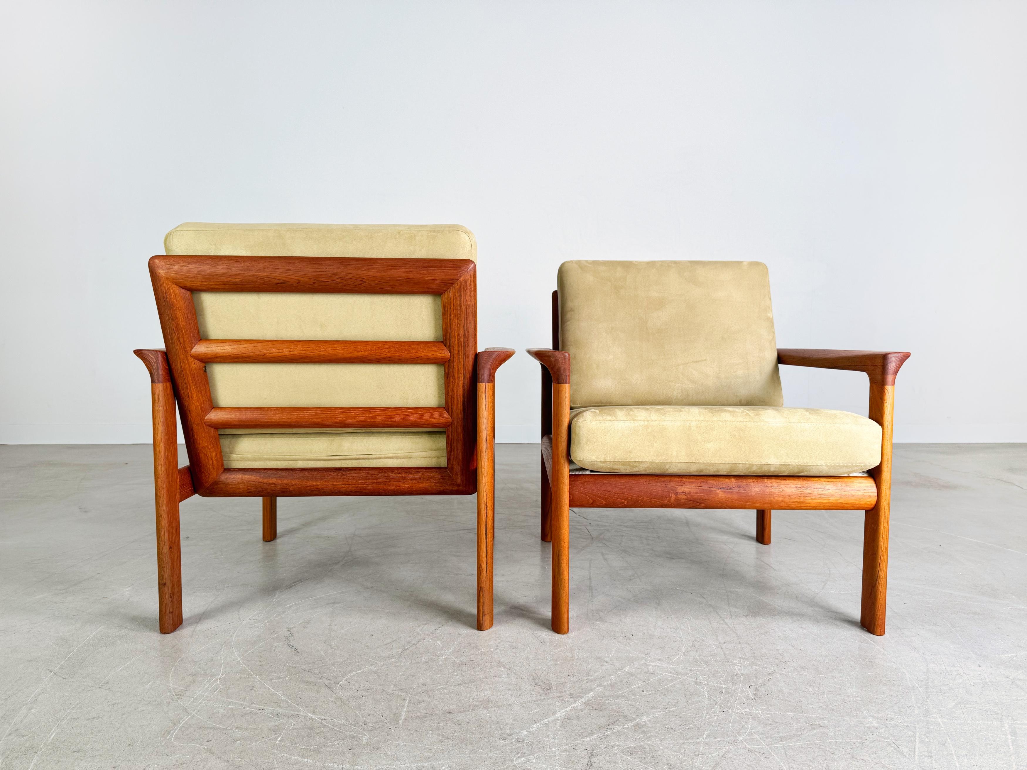 Metà XX secolo 2x Divano originale Midcentury Sven Ellekär Komfort Teak anni '60