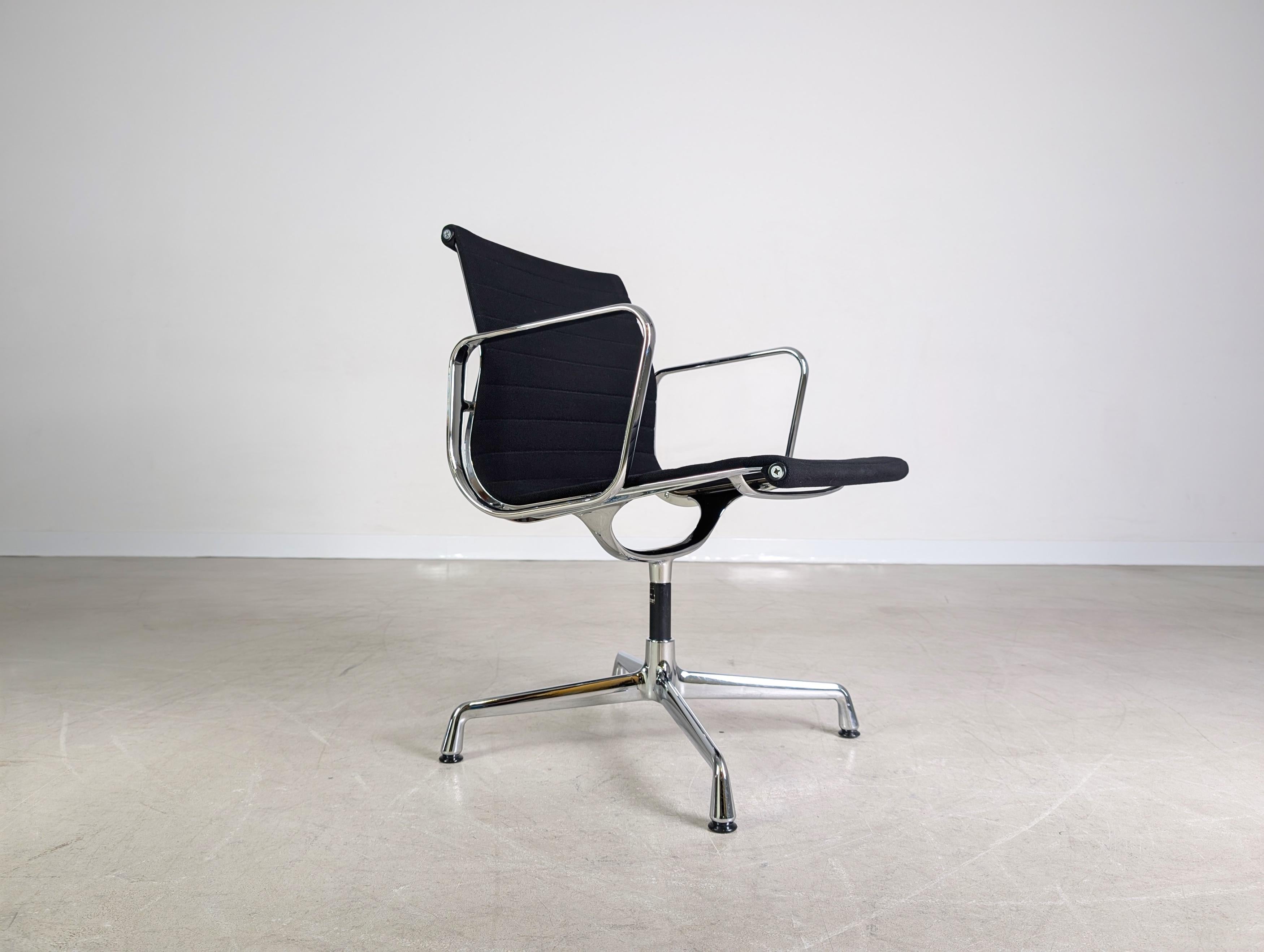 2x Original Vitra EA 108 Bürostuhl Vitra Charles and Ray Eames hopsak Bon état - En vente à Berlin, DE
