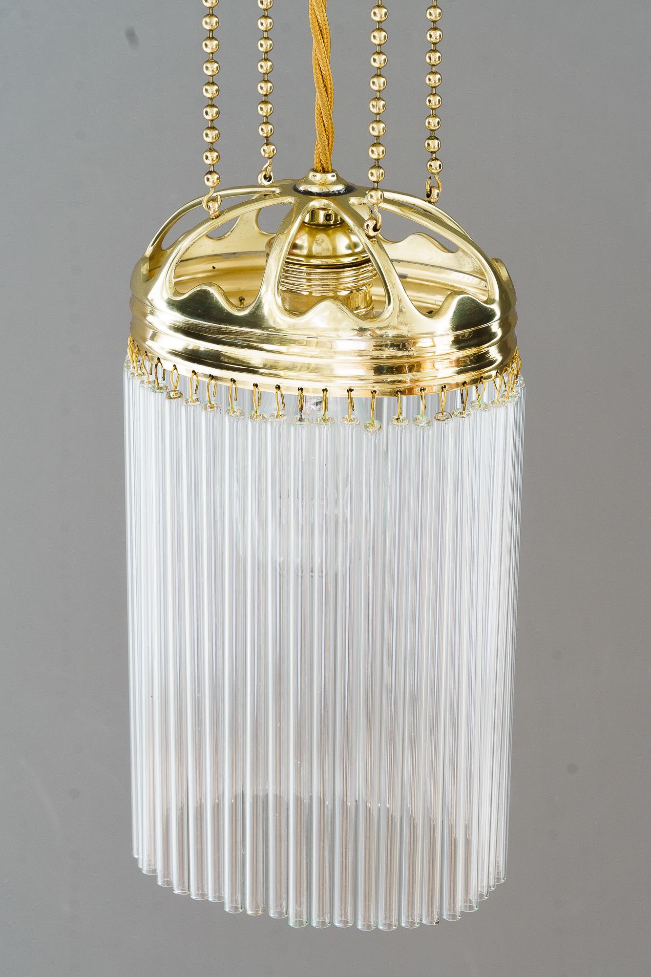 Ovaler Art-Déco-Anhänger Vienna mit 2x, ca. 1920er Jahre im Zustand „Gut“ im Angebot in Wien, AT