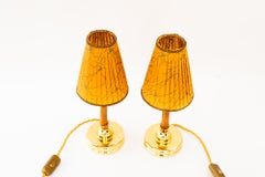 2x lampade da tavolo Rupert Nikoll con paralume originale in tessuto vienna anni '50 circa