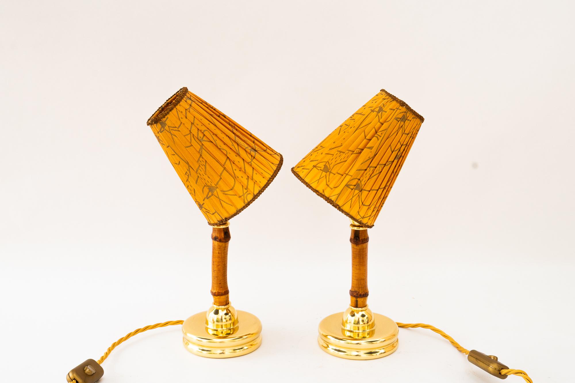2x Rupert Nikoll Tischlampen mit originalem Stoffschirm Wien um 1950er Jahre (Österreichisch) im Angebot