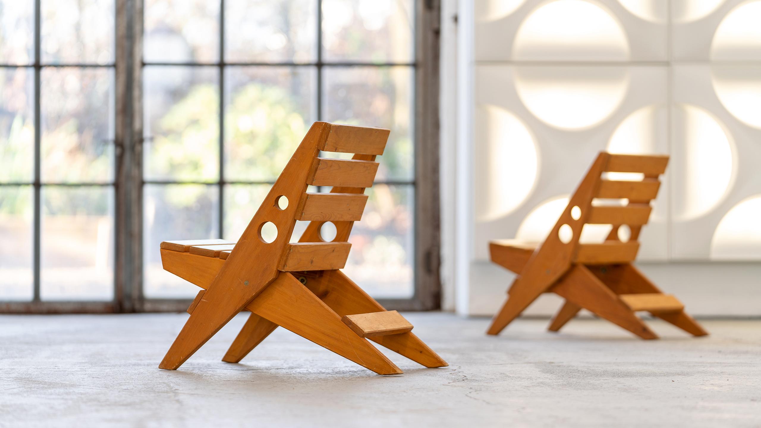 2x Scissor Chair & Table for Kids, Pine Wood 1970, style of  Charlotte Perriand 10