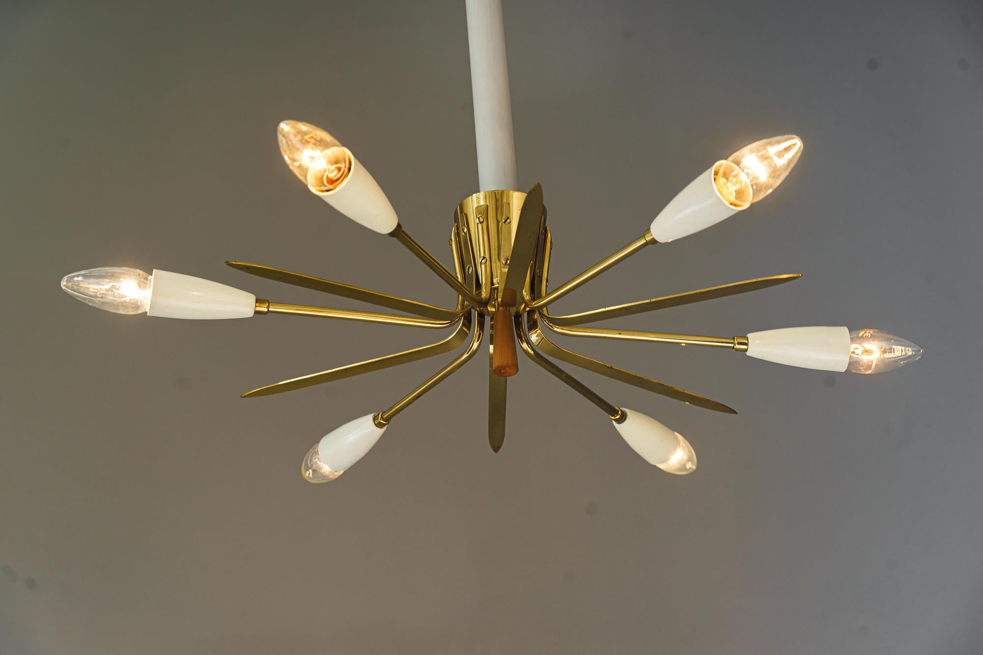 2x plafonniers Spoutnik conçus par Rupert Nikoll, Vienne, 1950 en vente 1