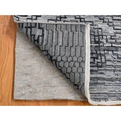 2'x2' Gray Modern Design Silk with Textured Wool Hand Knotted Sample Rug