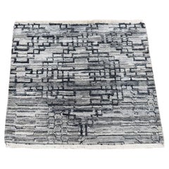 2'x2' Gray Modern Design Silk with Textured Wool Hand Knotted Sample Rug