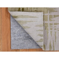 2'x2' Green, Modern Design, Wool and Silk, Hand Knotted, Square Rug