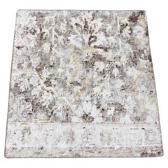 2'x2' Hellgrau, Seide und Wolle Modernes Design, Handgeknüpfter Quadratischer Teppich