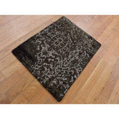 2'x2'9" Rifle Green, Modern Design, Wool and Silk, Hand Knotted, Sample Rug