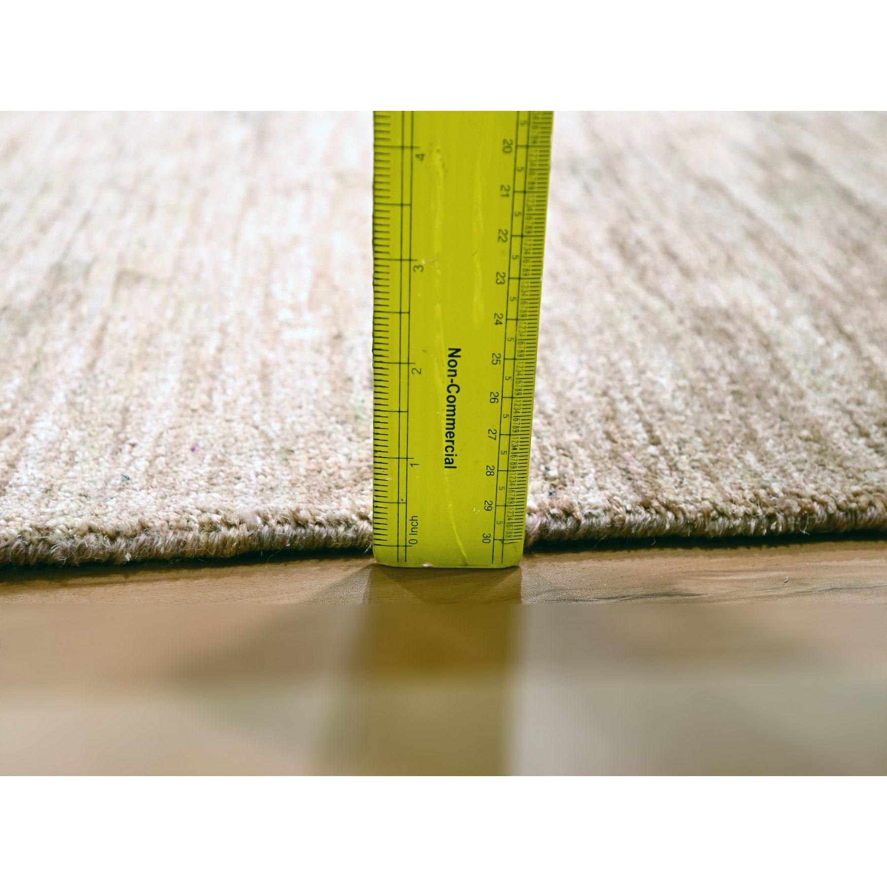 Modern 2'x3' Beaver Brown Plain Solid Design Pure Sari Silk Sample Hand Knotted Rug For Sale