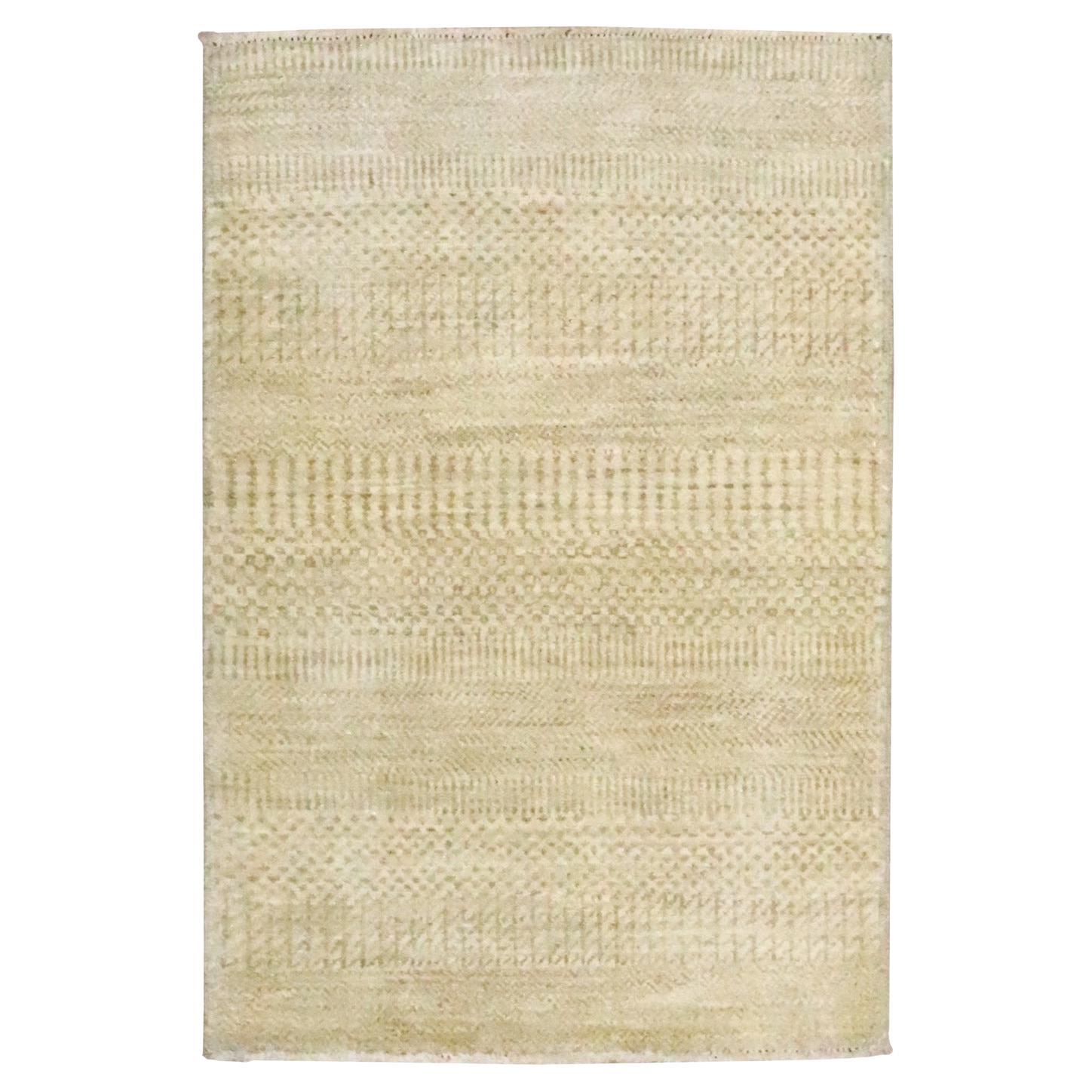 2'x3' Beige Modern Grass Design Hand Knotted Wool with Silk Small Mat Rug