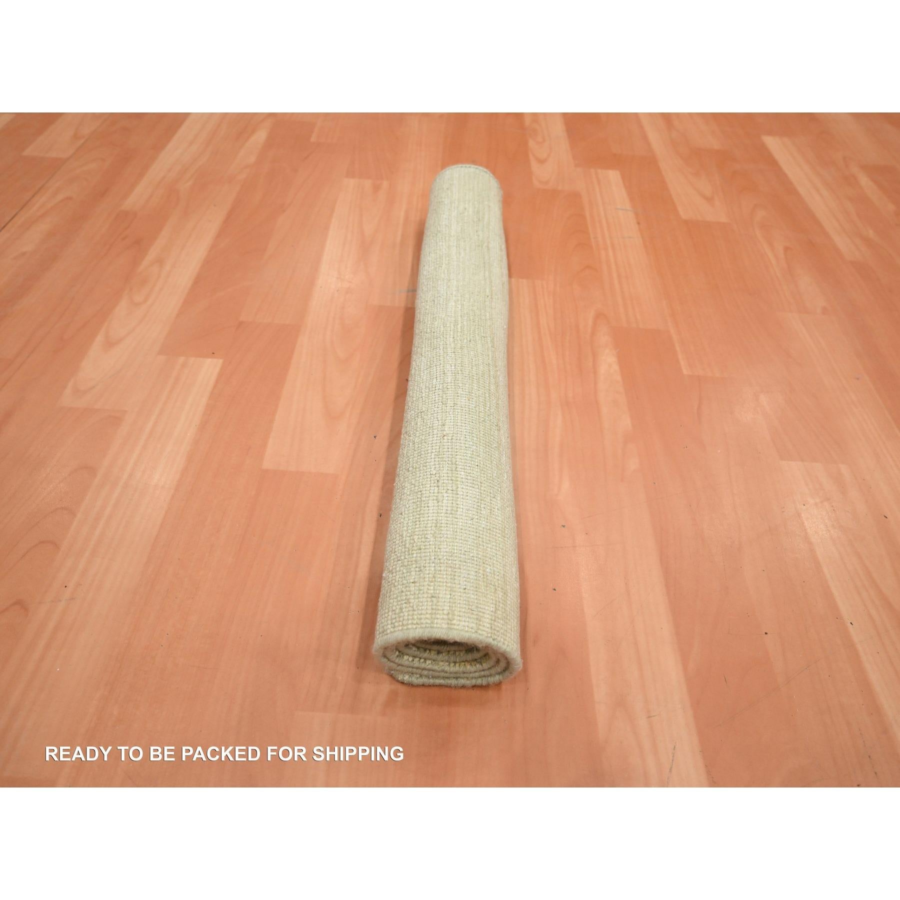 2'x3' Beige Plain Line Design Seide mit oxidierter Wolle Hand geknüpft Matte Teppich (Handgeknüpft) im Angebot