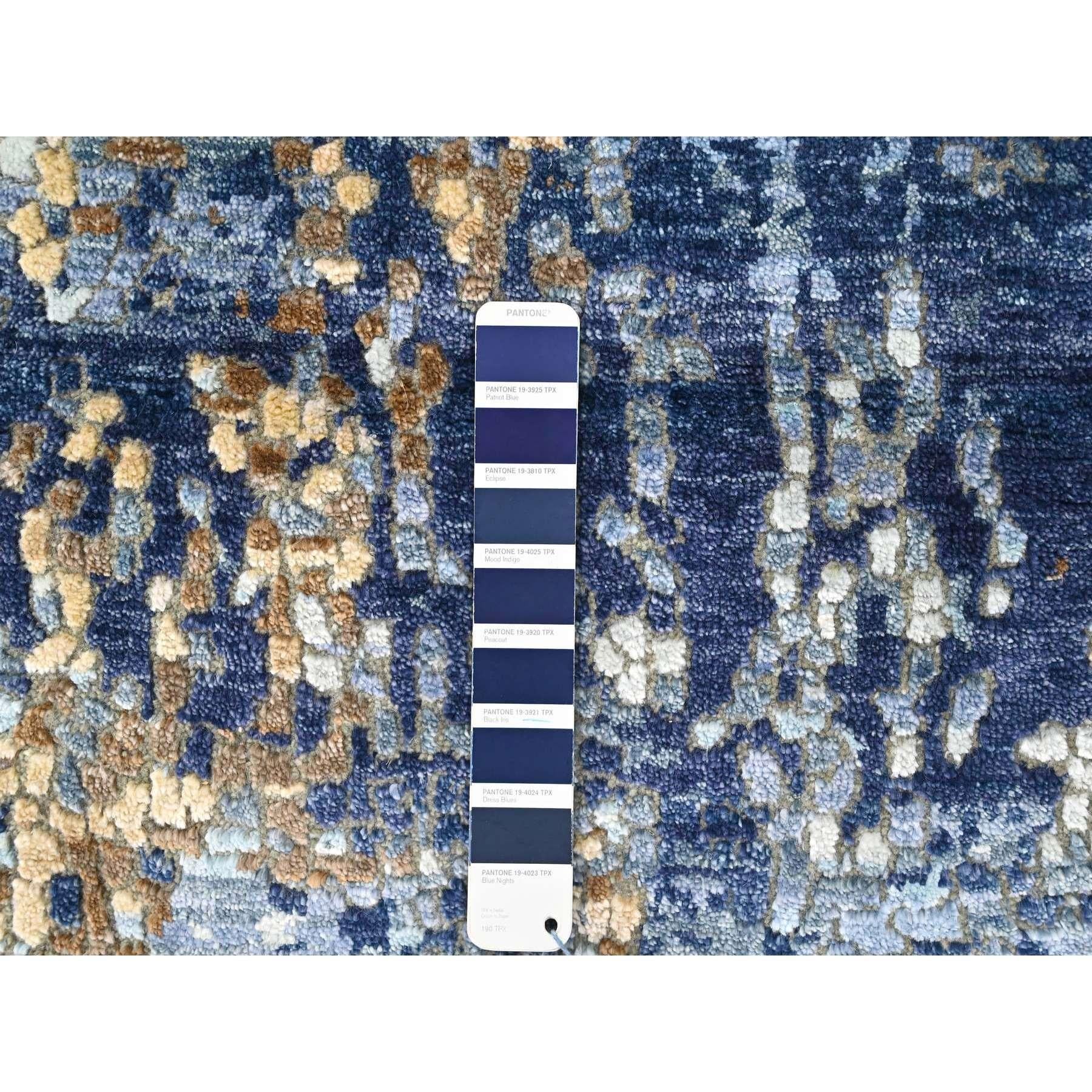 Hand-Knotted 2'x3' Blue with Gold Modern Mosaic Design Hand Knotted Wool and Silk Rug For Sale