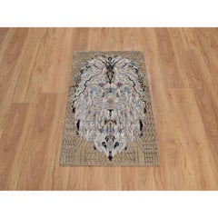 2'x3' Brown The Maharaja Lion Novelty Wool and Silk Hand Knotted Mat Rug