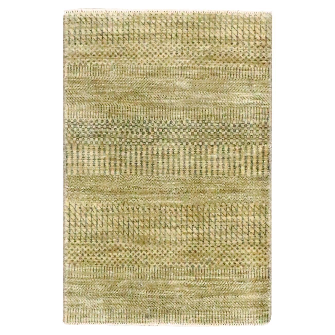 2'x3' Ecru Brown Modern Grass Design Hand Knotted Wool and Silk Mat Rug