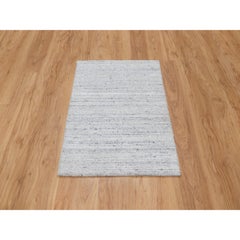 2'x3' Frost White, Plain Modern Striae Design, Hand Loomed, Pure Wool Rug