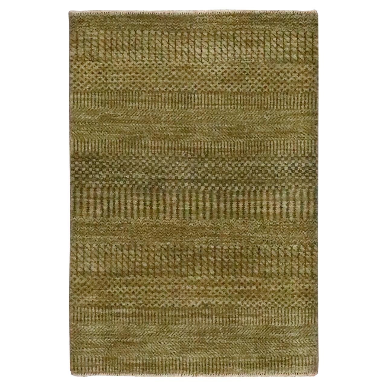 2'x3' Golden Brown Hand Knotted Wool with Silk Modern Grass Design Mat Rug