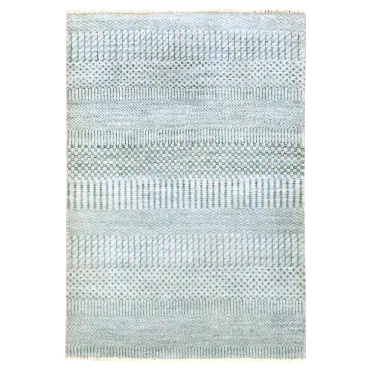 2'x3' Gray Modern Grass Design Hand Knotted Wool and Silk Mat Small Rug
