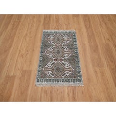 2'x3' Ivory Hand Knotted Wool Unique Flower Rosettes Border Design Mat Rug