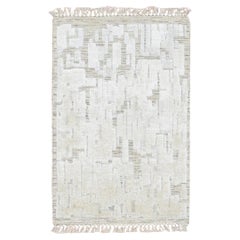 2'x3' Ivory Modern Hand Knotted Pure Silk Textured Tone on Tone Oriental Rug