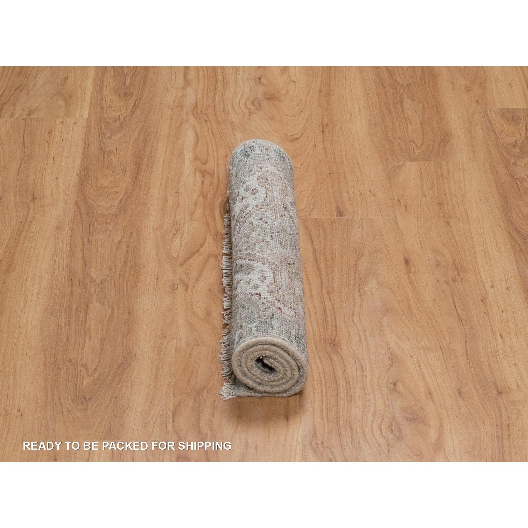 2'x3' Ivoire Unique Flower Rosettes Border Design Hand Knots Rugs Pure Wool Neuf - En vente à Carlstadt, NJ