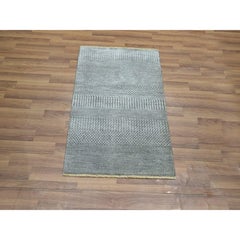 2'x3' Misty Gray Modern Grass Design Hand Knotted Wool with Silk Small Rug