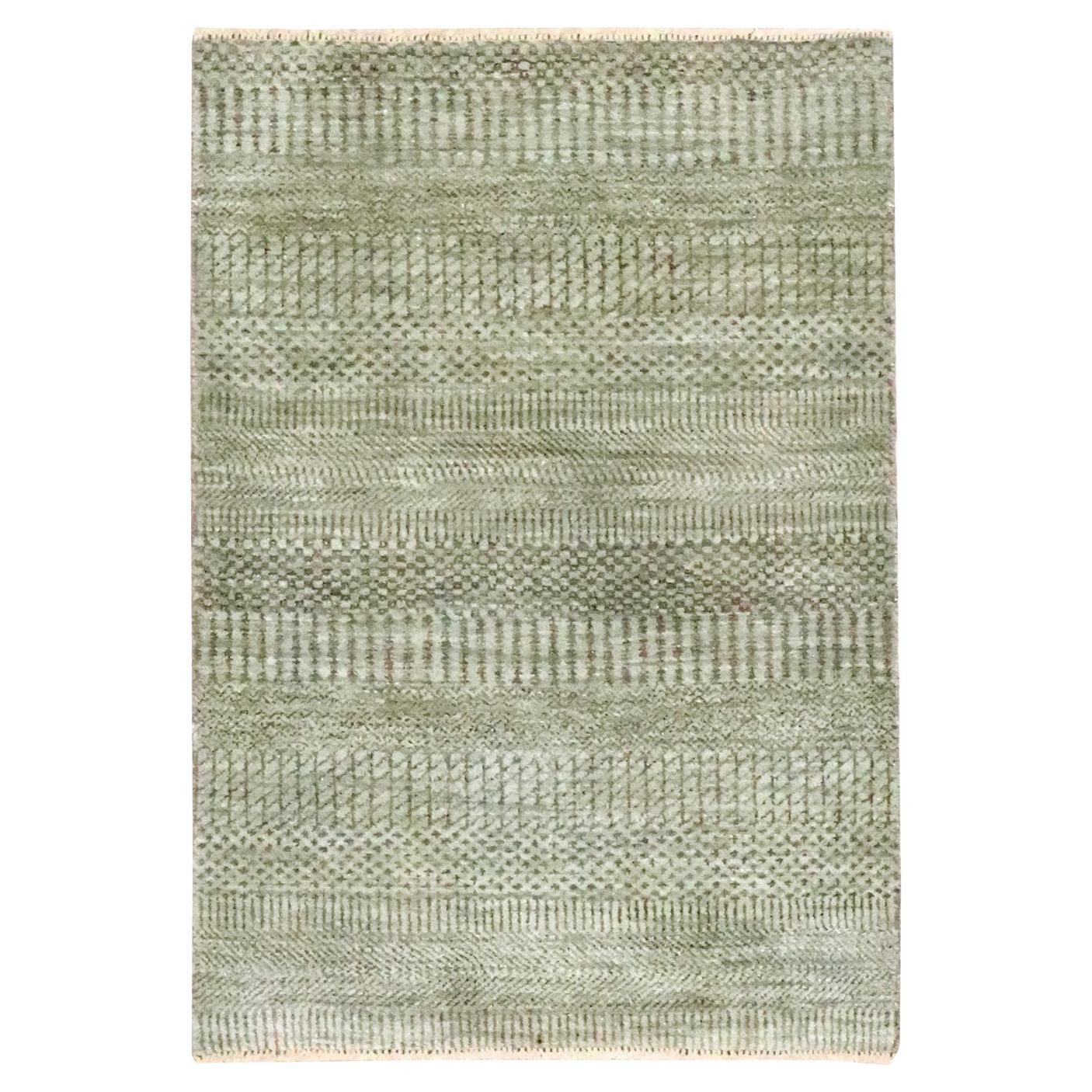 2'x3' Pastel Gray Hand Knotted Modern Grass Design Wool and Silk Mat Rug