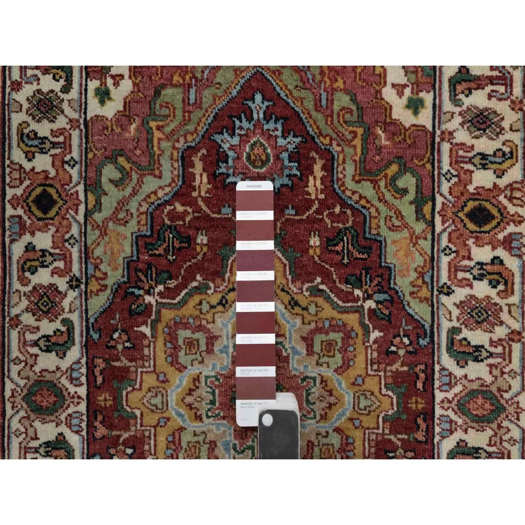 Indiano Tappeto in lana Knots Rugs 2'x3' rosso anticato con design a medaglione Heriz annodato a mano in vendita