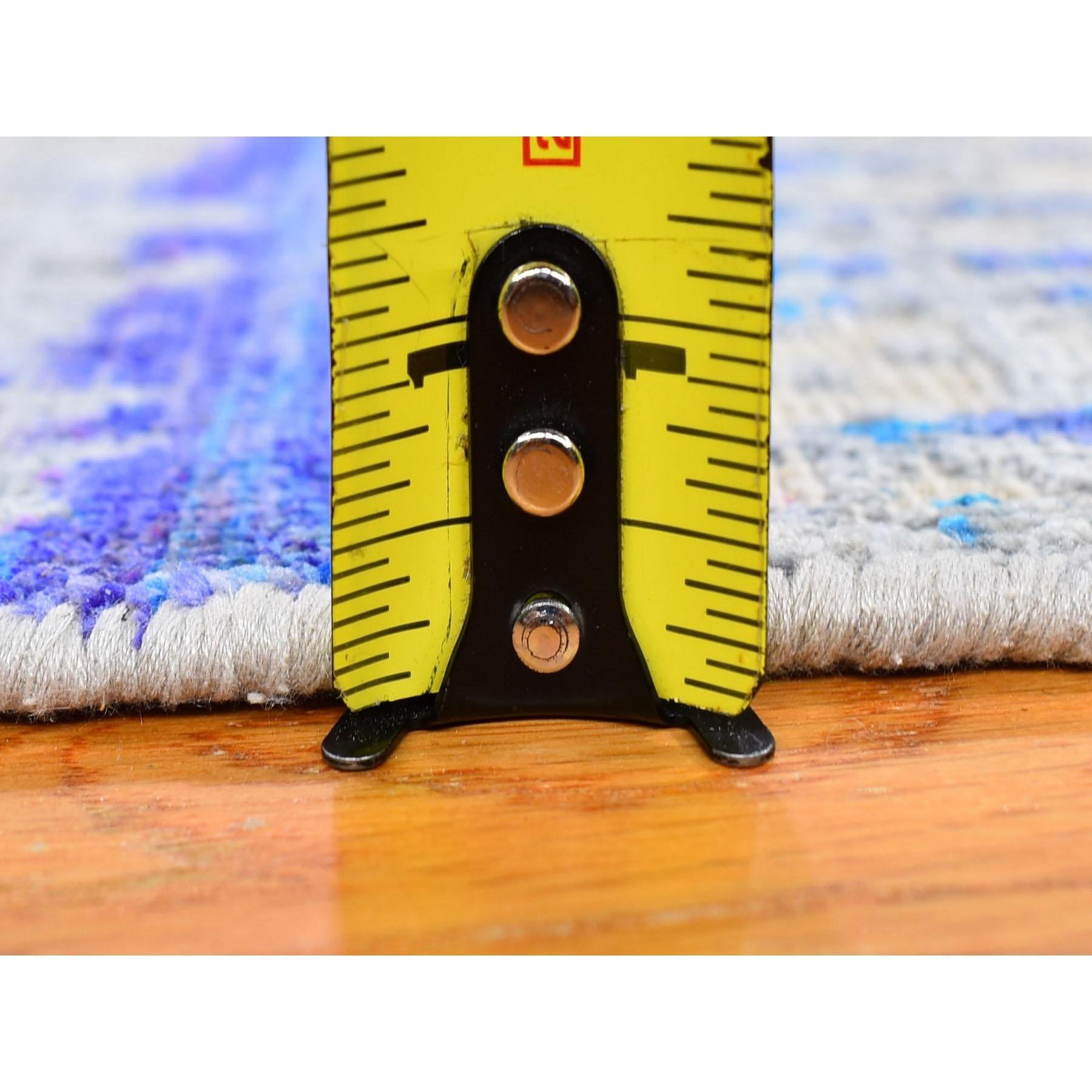 Indian 2'x3' THE CARDIAC Sari Silk with Textured Wool Hand Knotted Oriental Rug For Sale