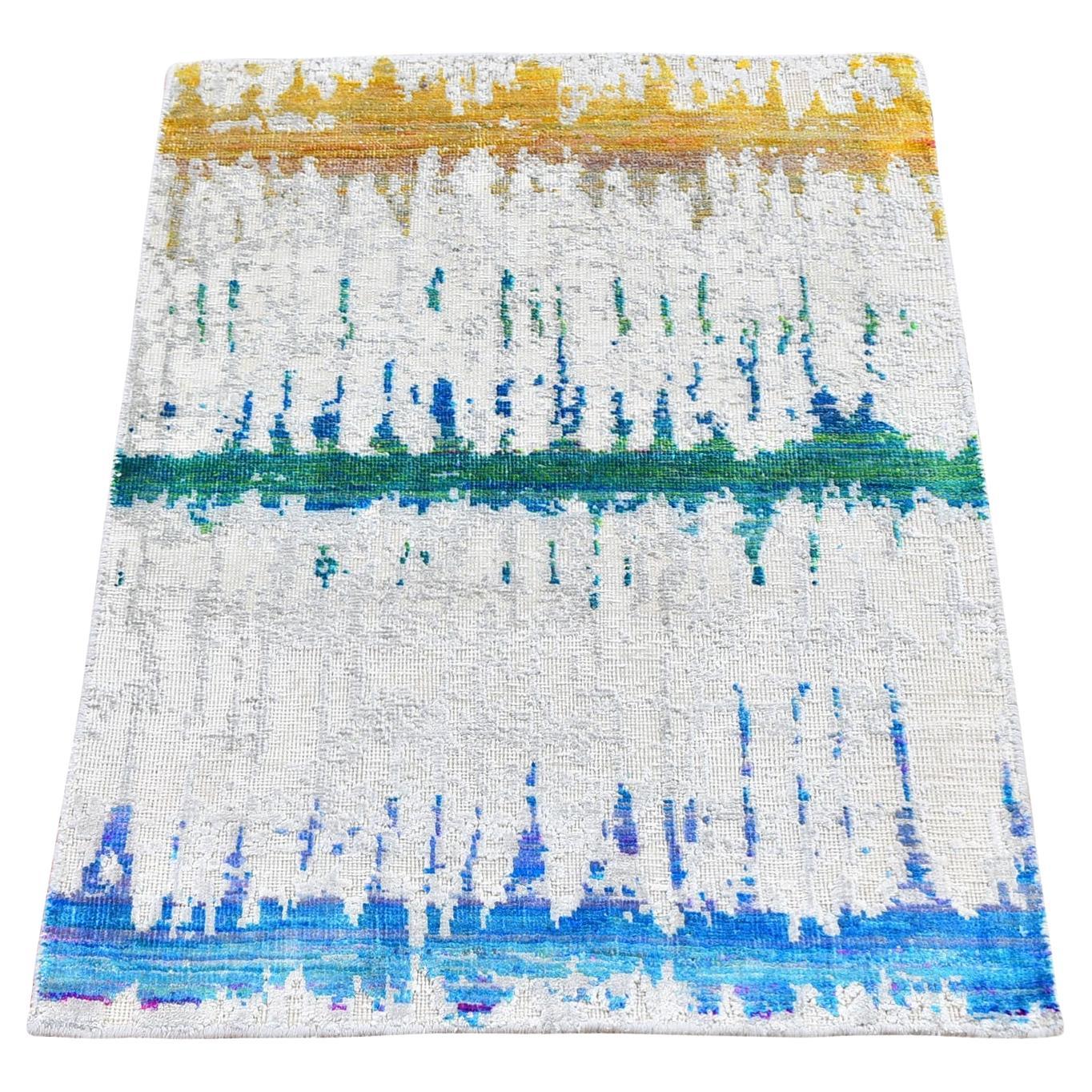 2
x3
 THE CARDIAC Sari Silk with Textured Wool Hand Knotted Oriental Rug For Sale