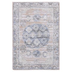 2'x3' Warm Gray Khotan Design Hand Knotted Silk with Textured Wool Mat Rug