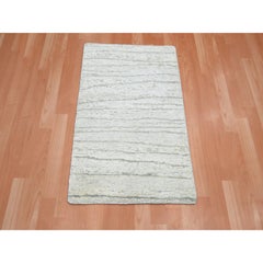 2'x3' White Modern Wave Design Pure Silk Hand Knotted Sample Oriental Rug