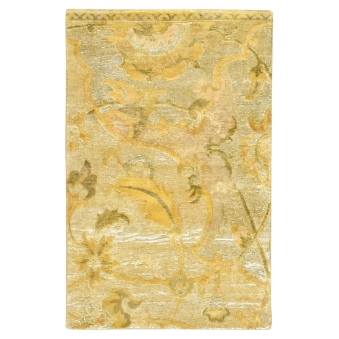 2'x3' gelber, handgeknüpfter Seiden-Teppich im persischen Polonaise-Stil