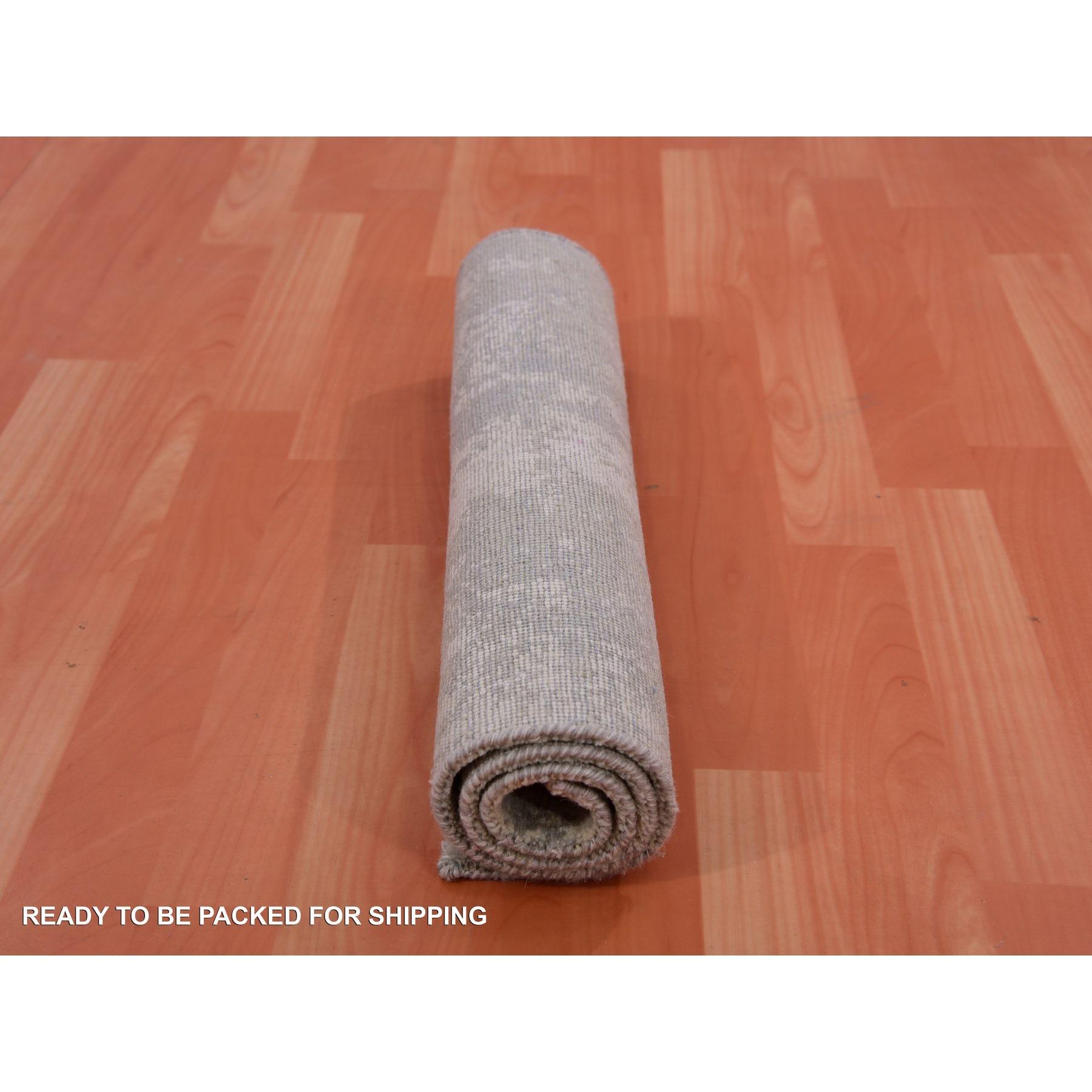 Annodato a mano 2'x3'1