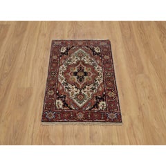 2'x3'1" Ivory Antiqued Fine Heriz Re-Creation Hand Knotted Wool Small Mat Rug