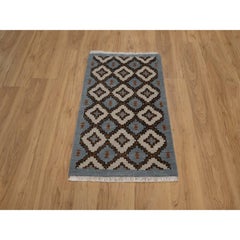 2'x3'1" Silver Southwestern American Indian Design Hand Knotted Wool Mat Rug
