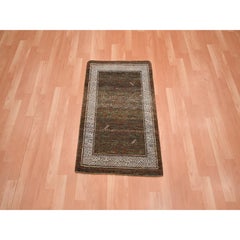 Alfombra de lana pura de 2'x3'2", anudada a mano, de color marrón, con influencia de Khotan y diseño intrincado