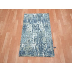 2'x3'2" Teal Blue Hand Knotted Abstract Design Wool and Real Silk Mat Rug