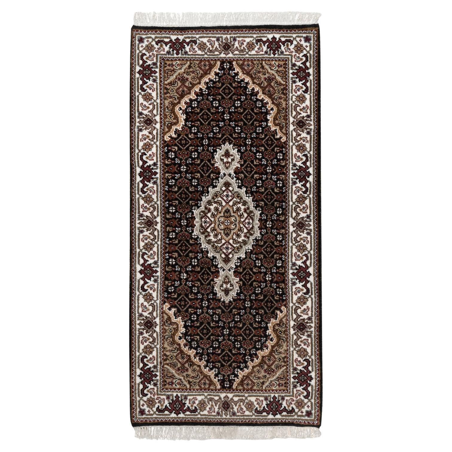 2
x4
1" Black Tabriz Mahi with Fish Medallion Design Wool Hand Knotted Mat Rug