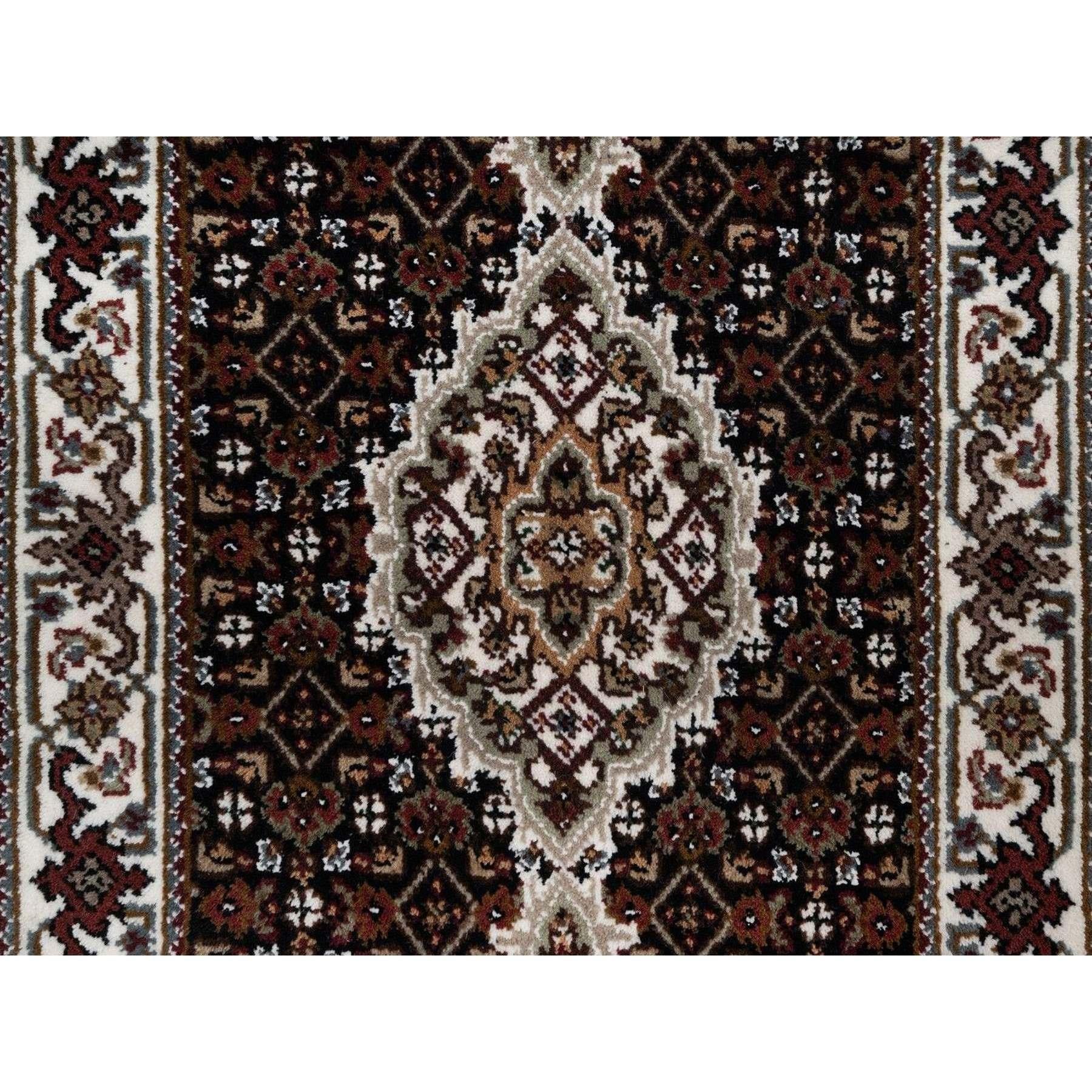 2'x4'2