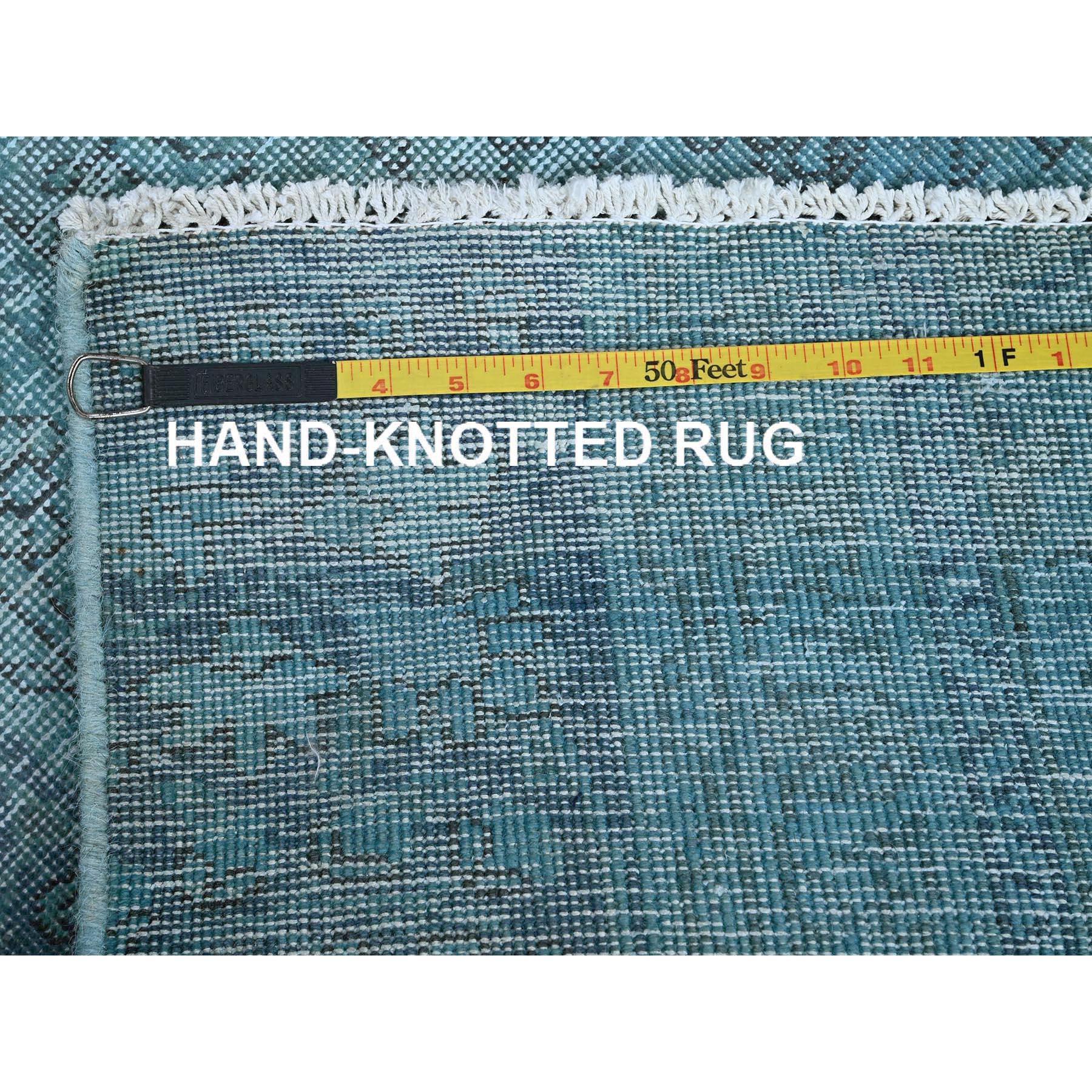 Metà XX secolo Tappeto Runner 2'x6' blu sovratinto Tabriz persiano vintage 100% lana annodato a mano in vendita