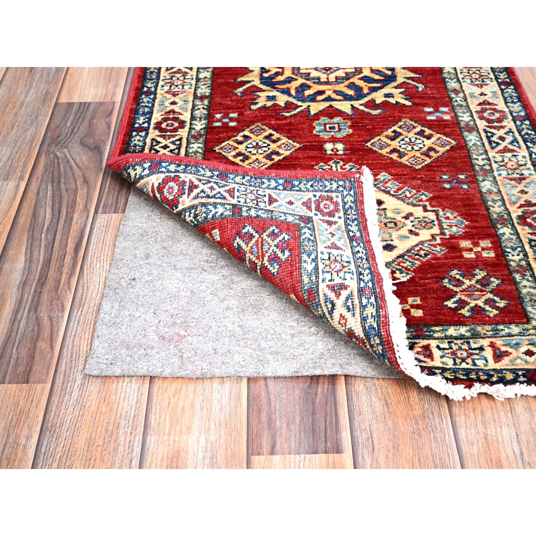Kazakh 2'x6'1