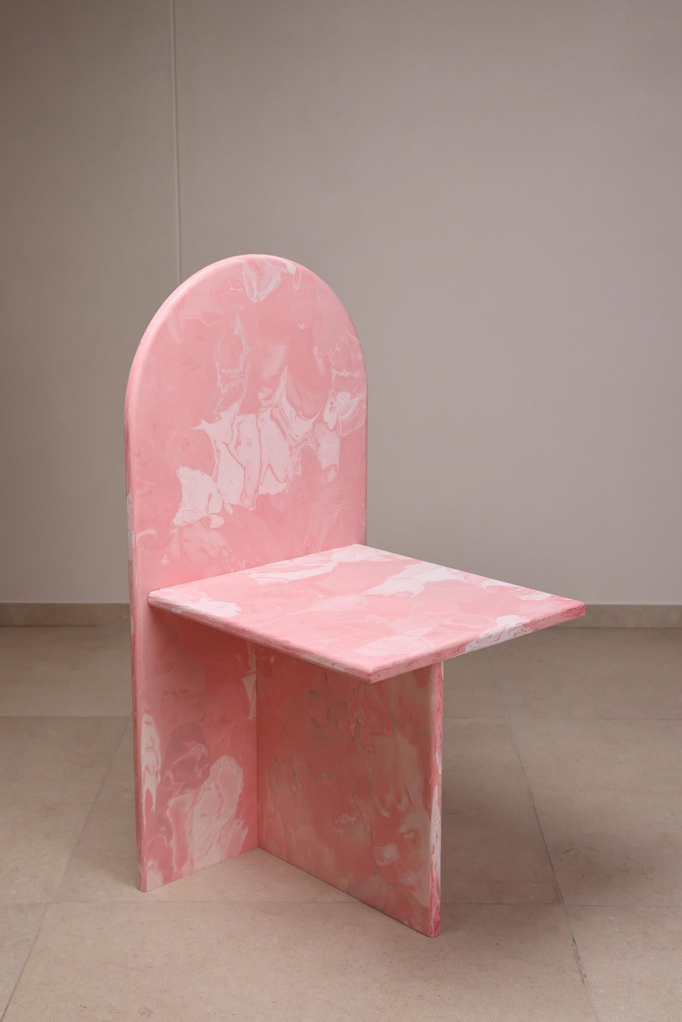 2x Contemporary Chairs Pink 100% Recycled Plastic Hand-Crafted by Anqa Studios In New Condition For Sale In Camischolas, CH