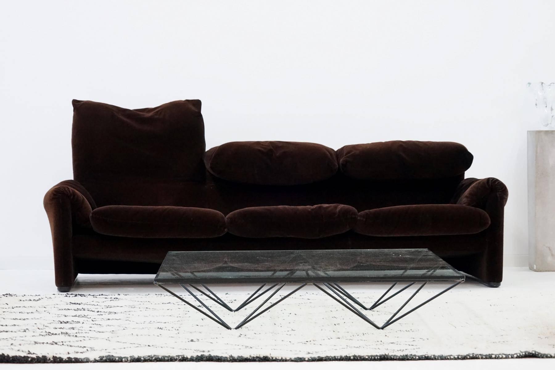Fabric Three and Two-Seat Maralunga for Cassina, Design Function Canapé Couch