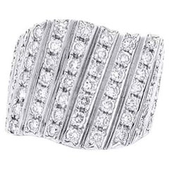 Anillo de diamantes fantasía de 3 1/2 quilates en oro blanco de 18 quilates