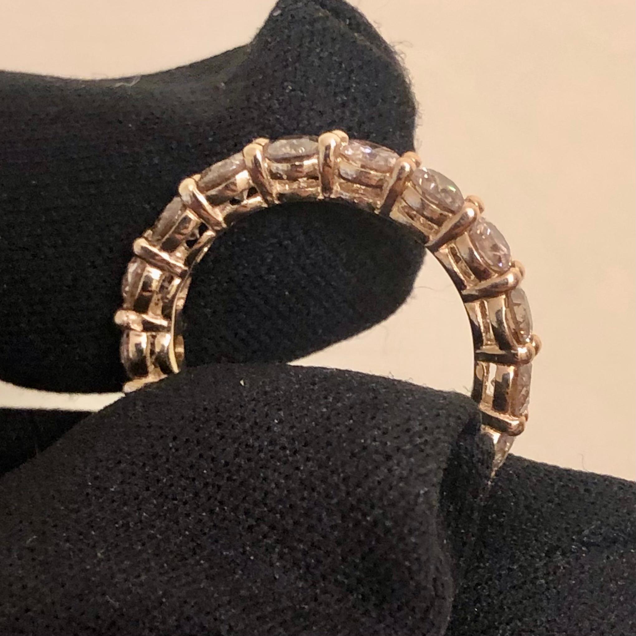 3 1/2 Carat Real Natural Round Diamond Full Eternity Band Ring in 14k Gold In New Condition For Sale In New York, NY