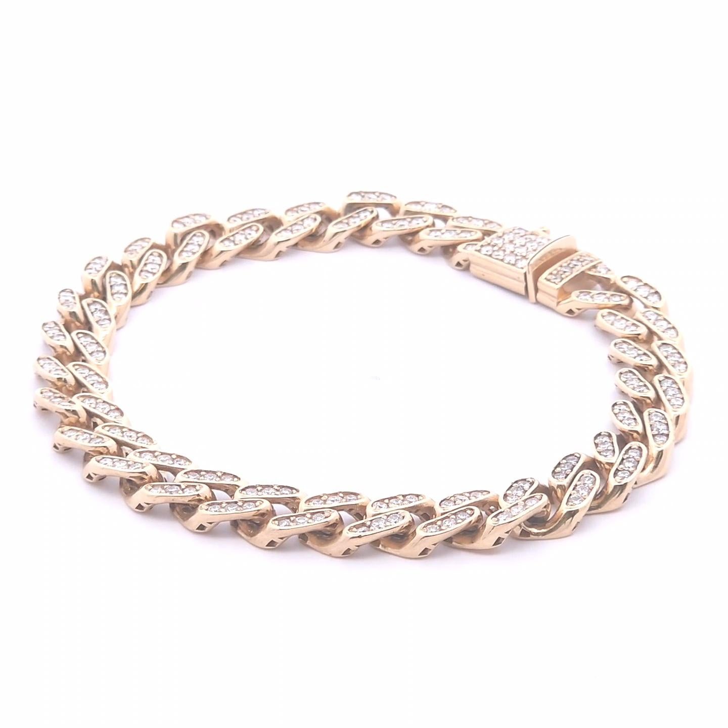Taille ronde Bracelet en or jaune 14 carats avec diamants ronds de 3 1/2 carats en vente