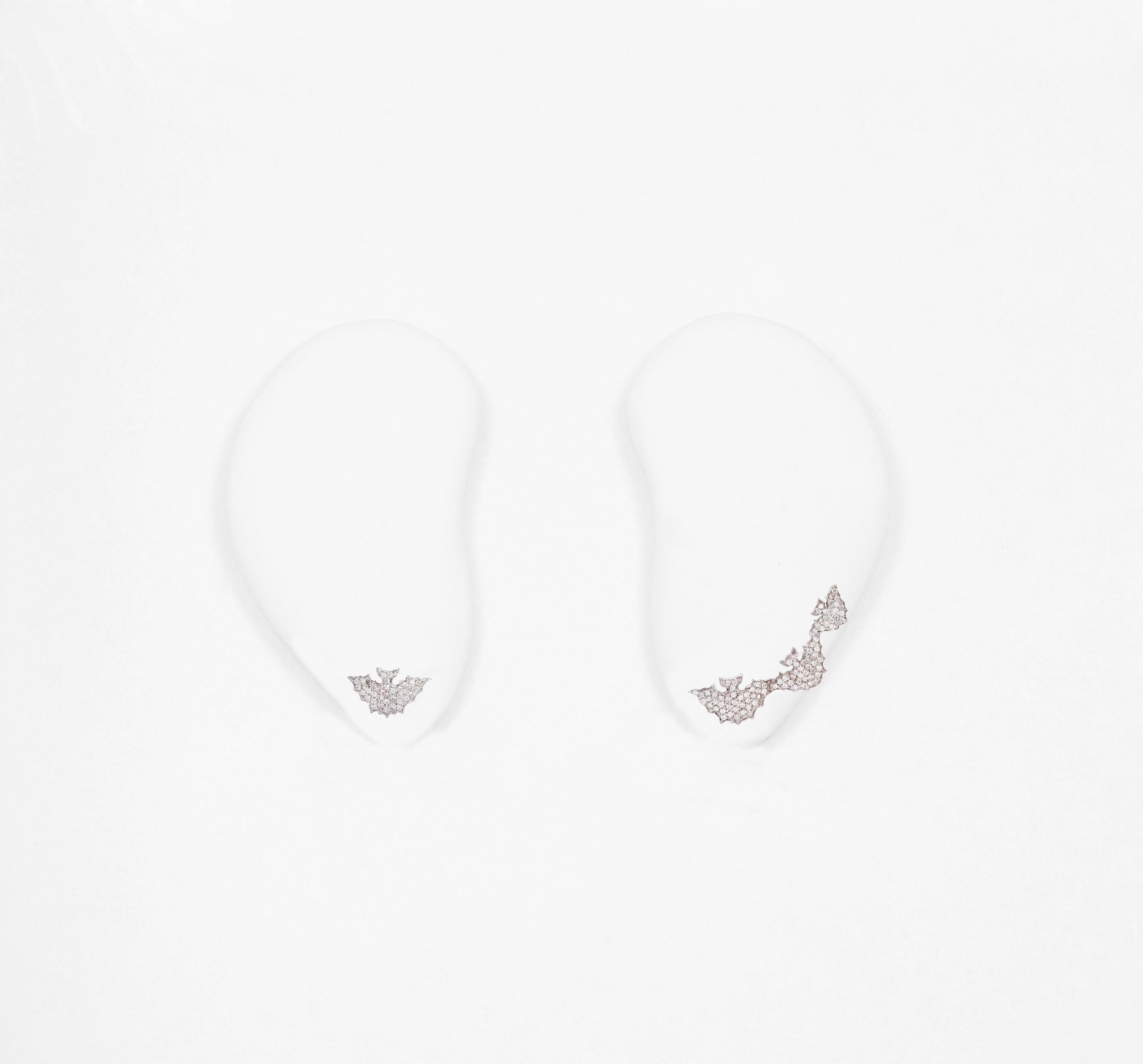 Contemporary 3 +1 Bat Gold Earrings with White Pavè Diamonds For Sale