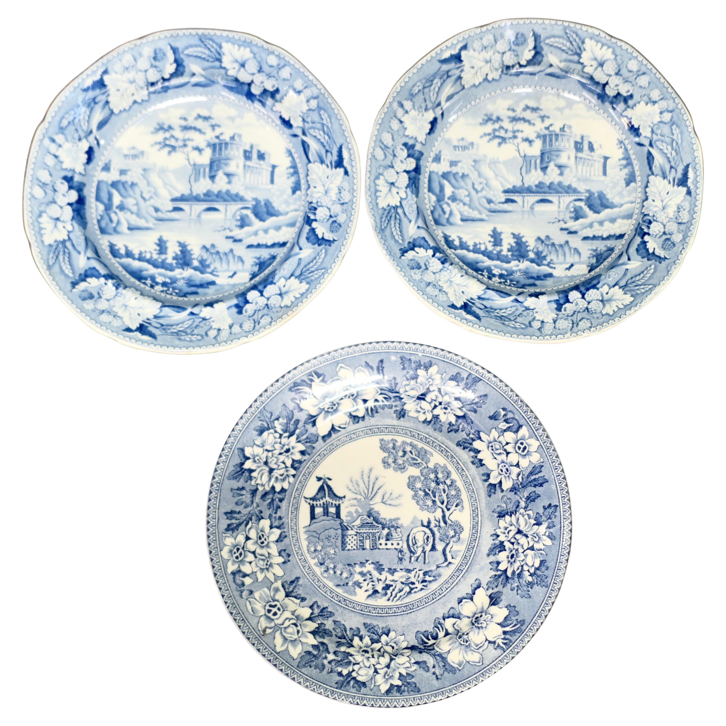 3 sch�öne englische Teller in Blau und Weiß aus dem 19.  3 Gute Kommodenstücke im Angebot