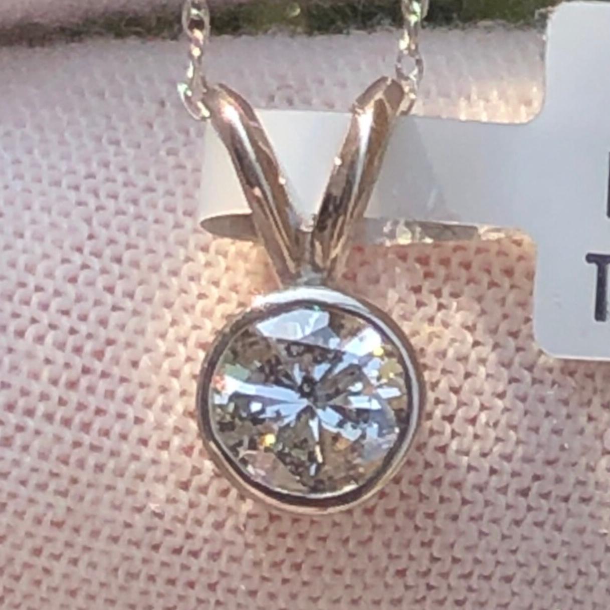 Round Cut 3/4 Carat Ct Real Natural Solitaire Bezel Diamond Pendant Necklace 14k Gold 2 For Sale